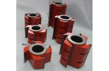 如何使用成型刀磨刀機(jī)正確磨削刀片？